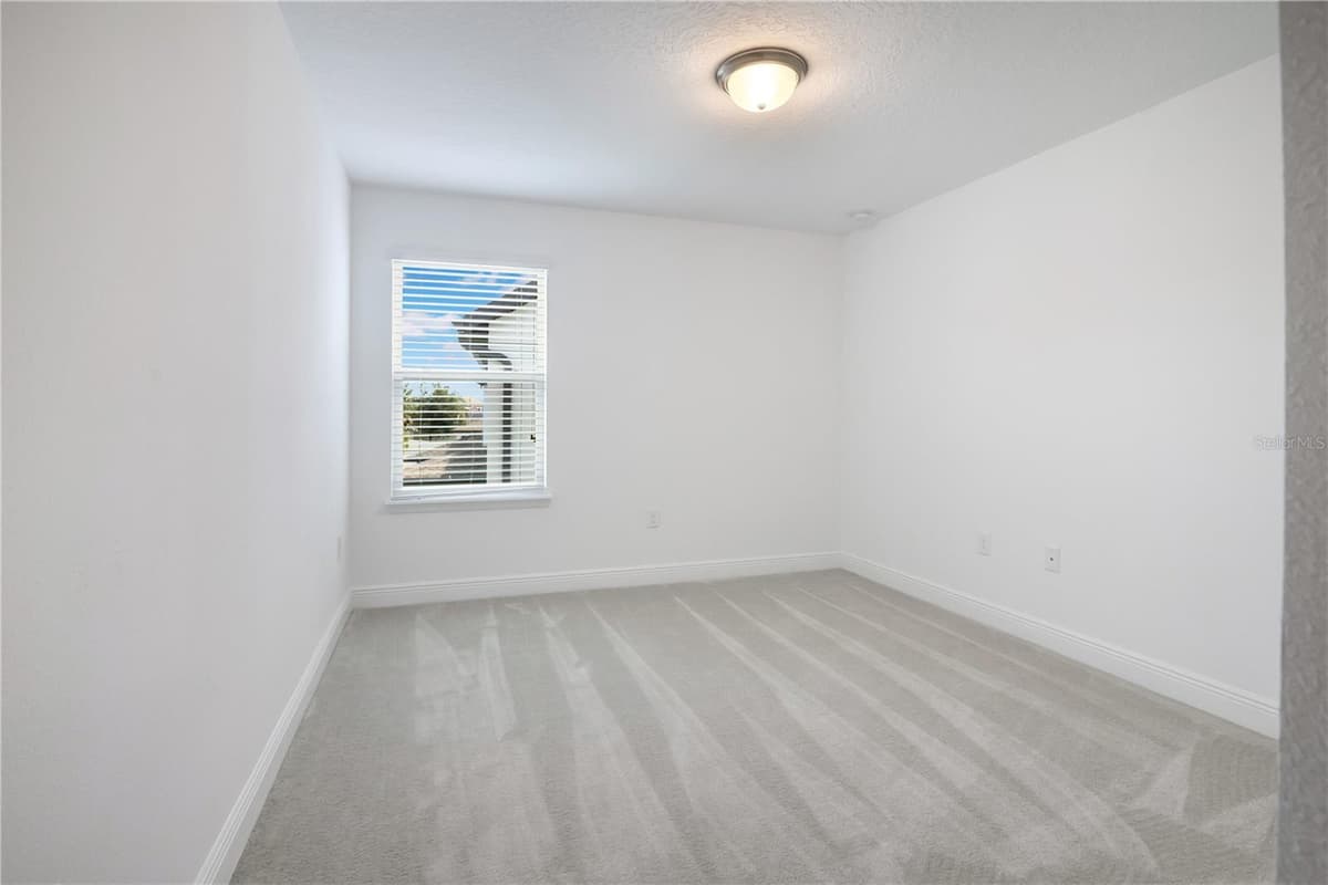 14172 DOVE HOLLOW DRIVE — photo 38 of 65