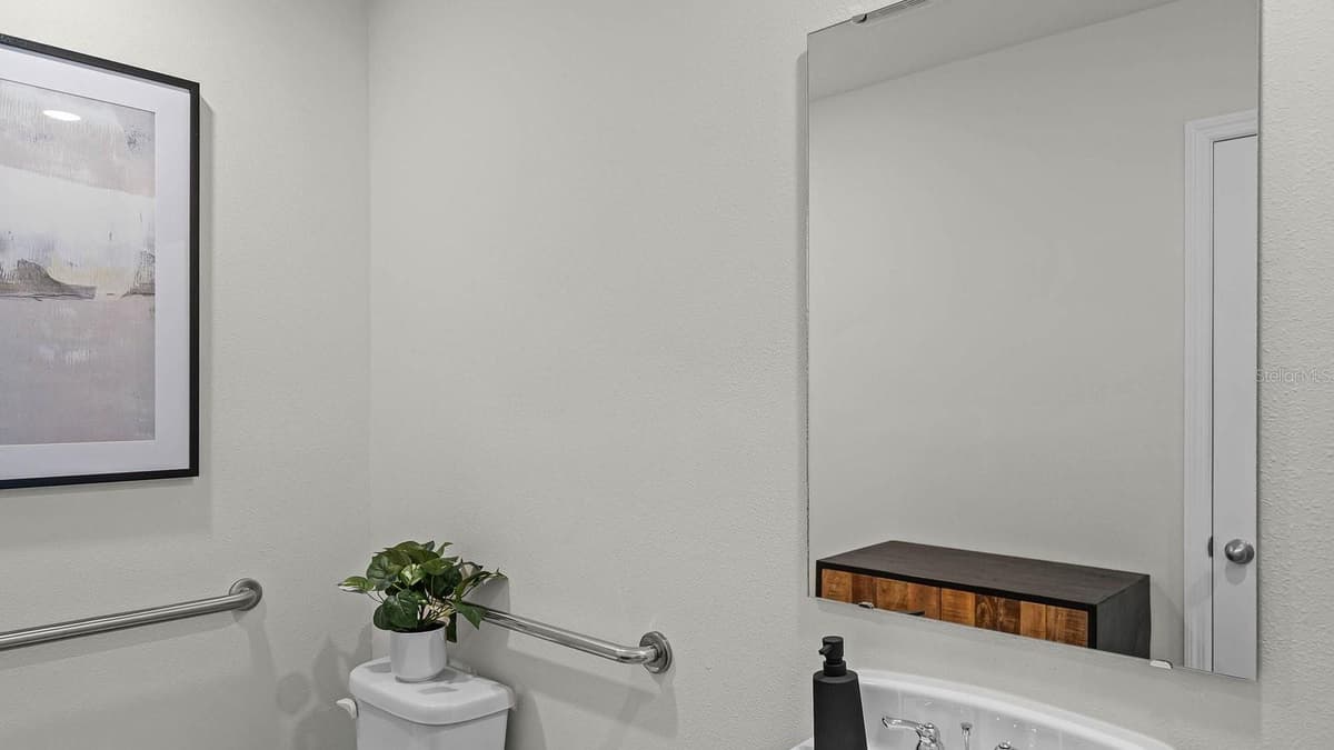 4053 GIORGIO DRIVE — photo 24 of 29
