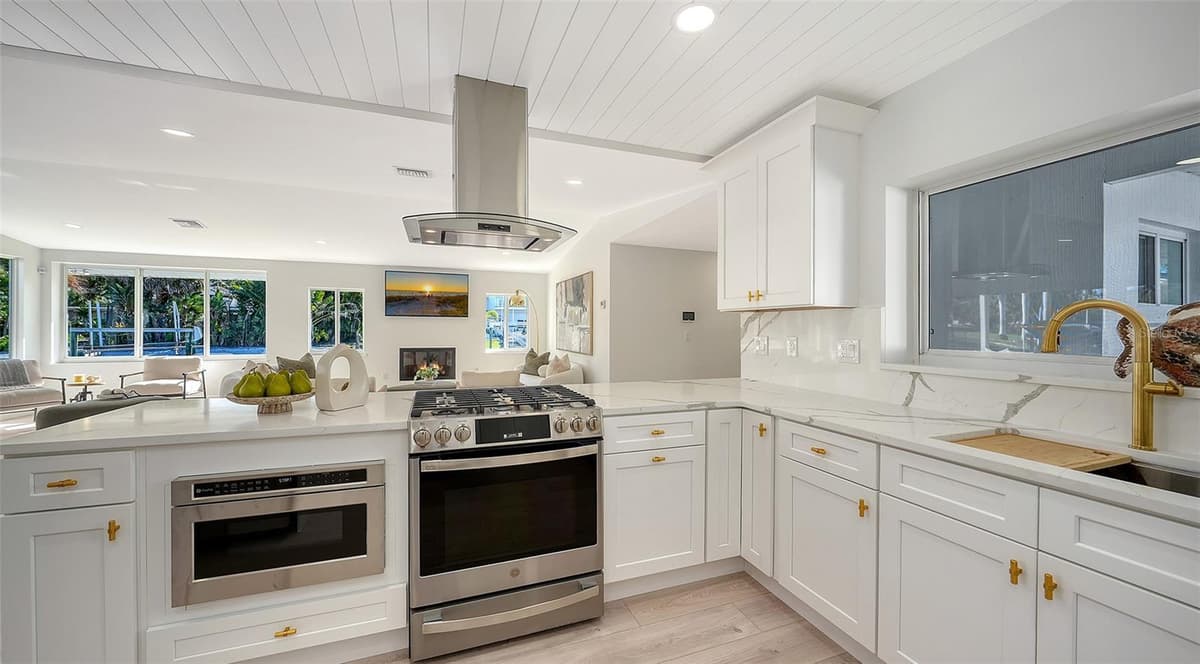 339 TREASURE BOAT WAY — photo 33 of 97