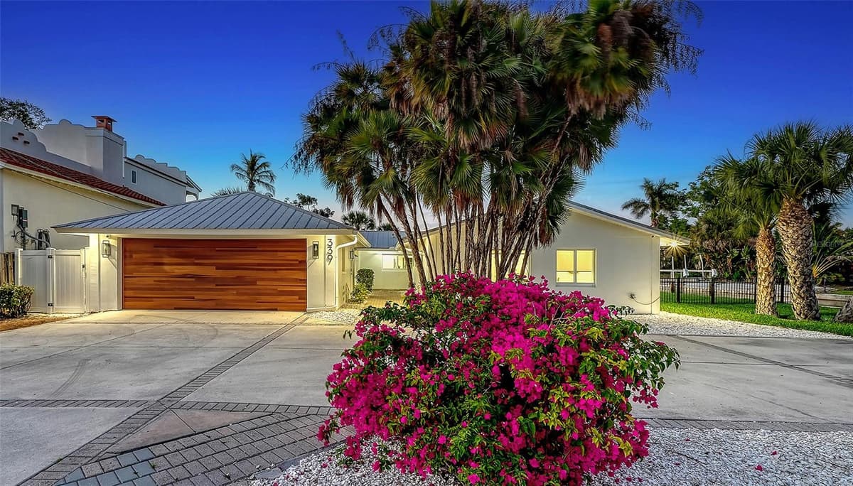339 TREASURE BOAT WAY — photo 14 of 97