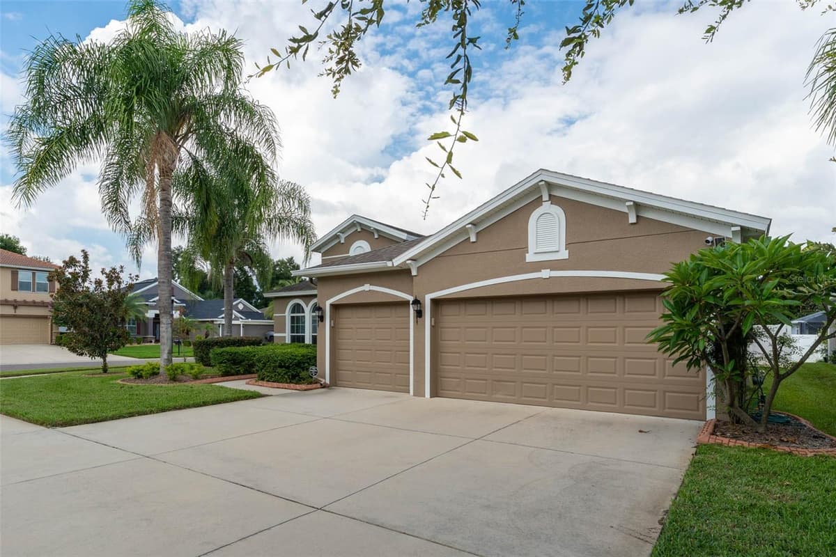 220 PARSONS WOODS DRIVE — photo 11 of 52