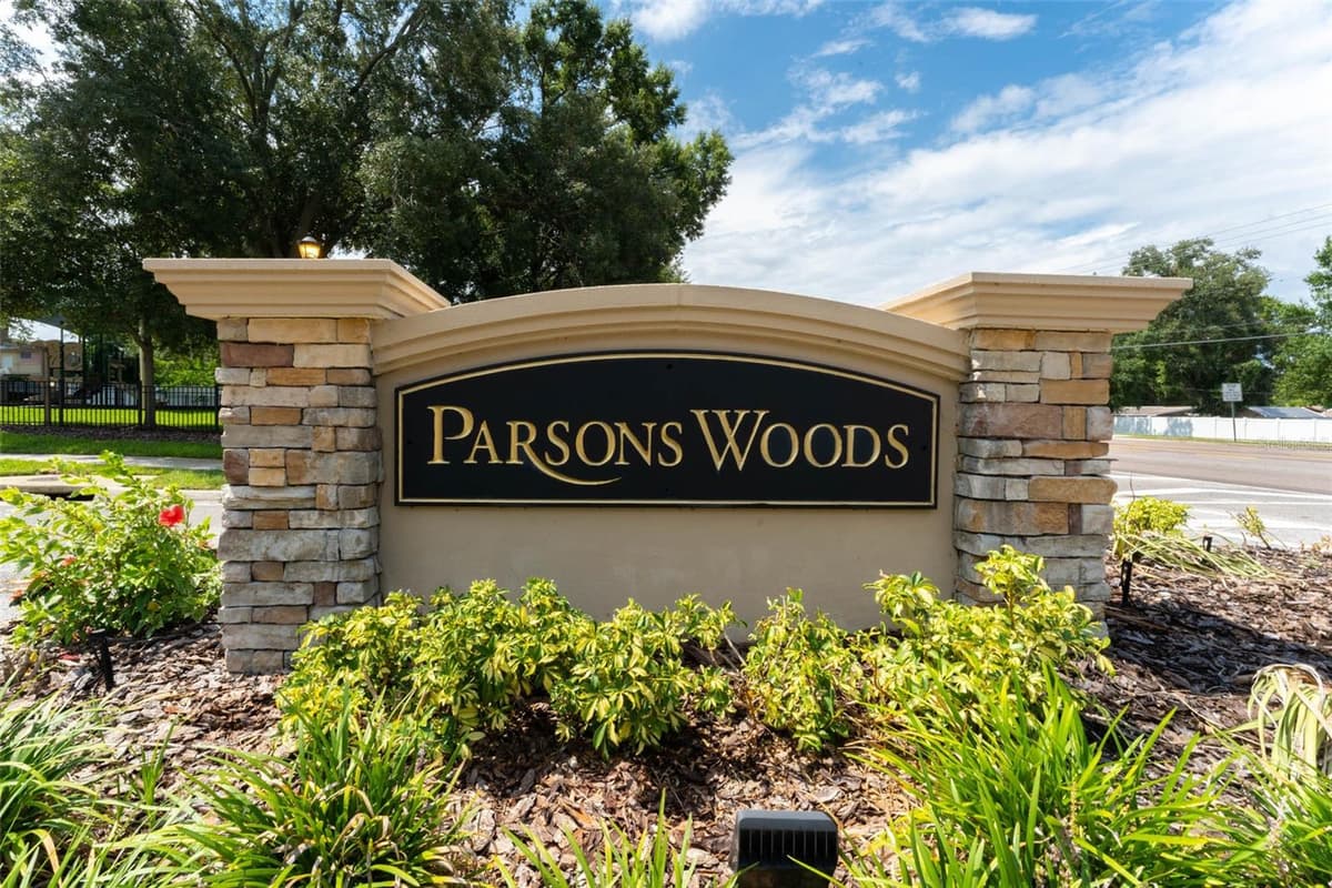 220 PARSONS WOODS DRIVE — photo 7 of 52