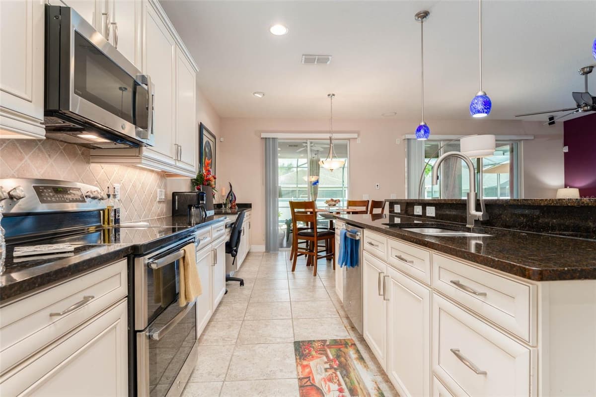 220 PARSONS WOODS DRIVE — photo 23 of 52