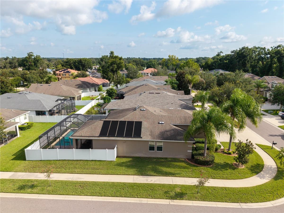 220 PARSONS WOODS DRIVE — photo 9 of 52