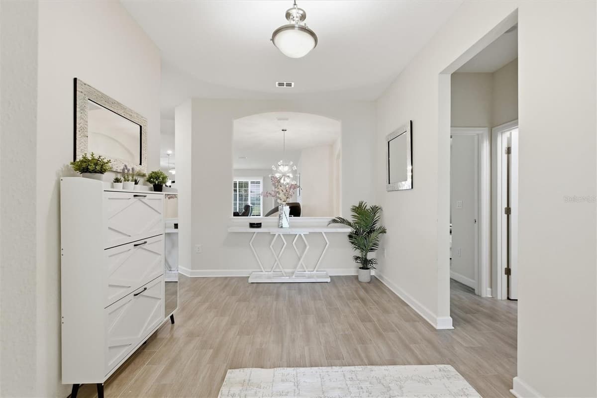 1077 DOWNSWING PL — photo 2 of 59