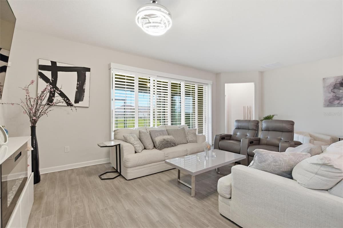 1077 DOWNSWING PL — photo 7 of 59