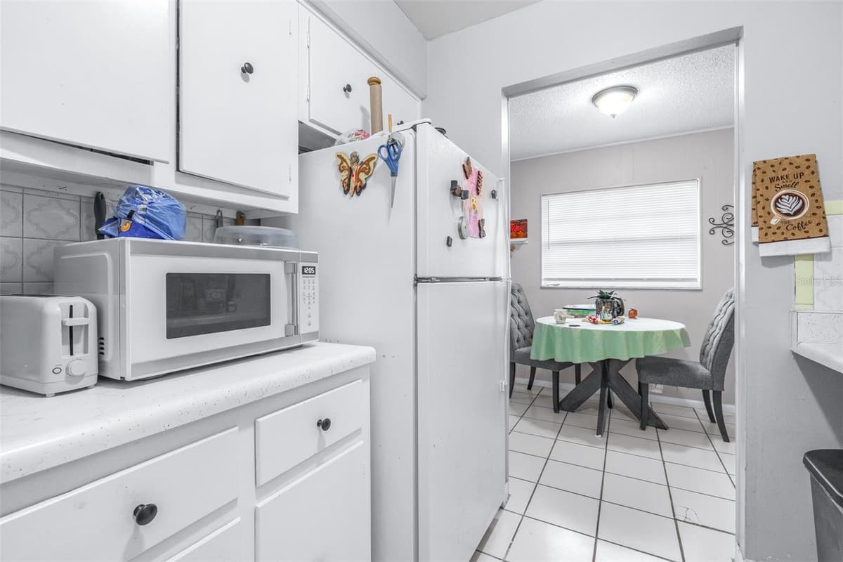 5901 GIBSON AVENUE — photo 41 of 54