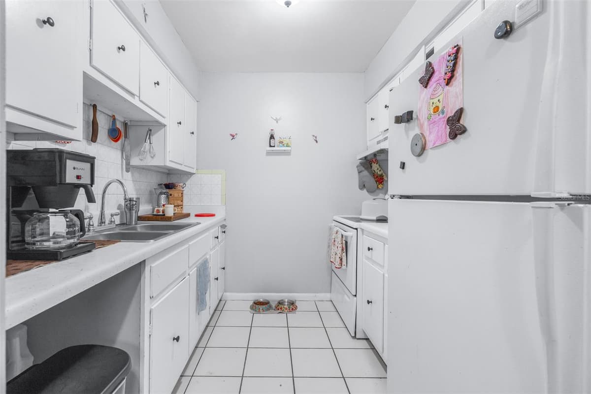 5901 GIBSON AVENUE — photo 39 of 54