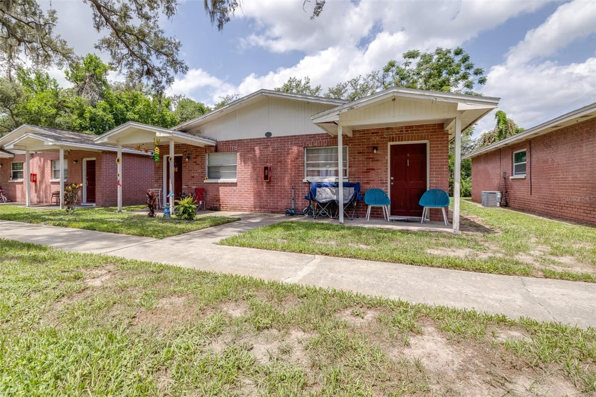 5901 GIBSON AVENUE — photo 18 of 54