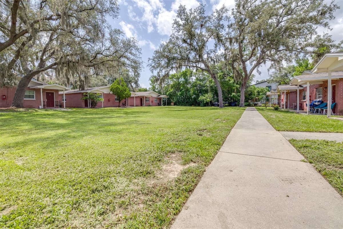5901 GIBSON AVENUE — photo 46 of 54
