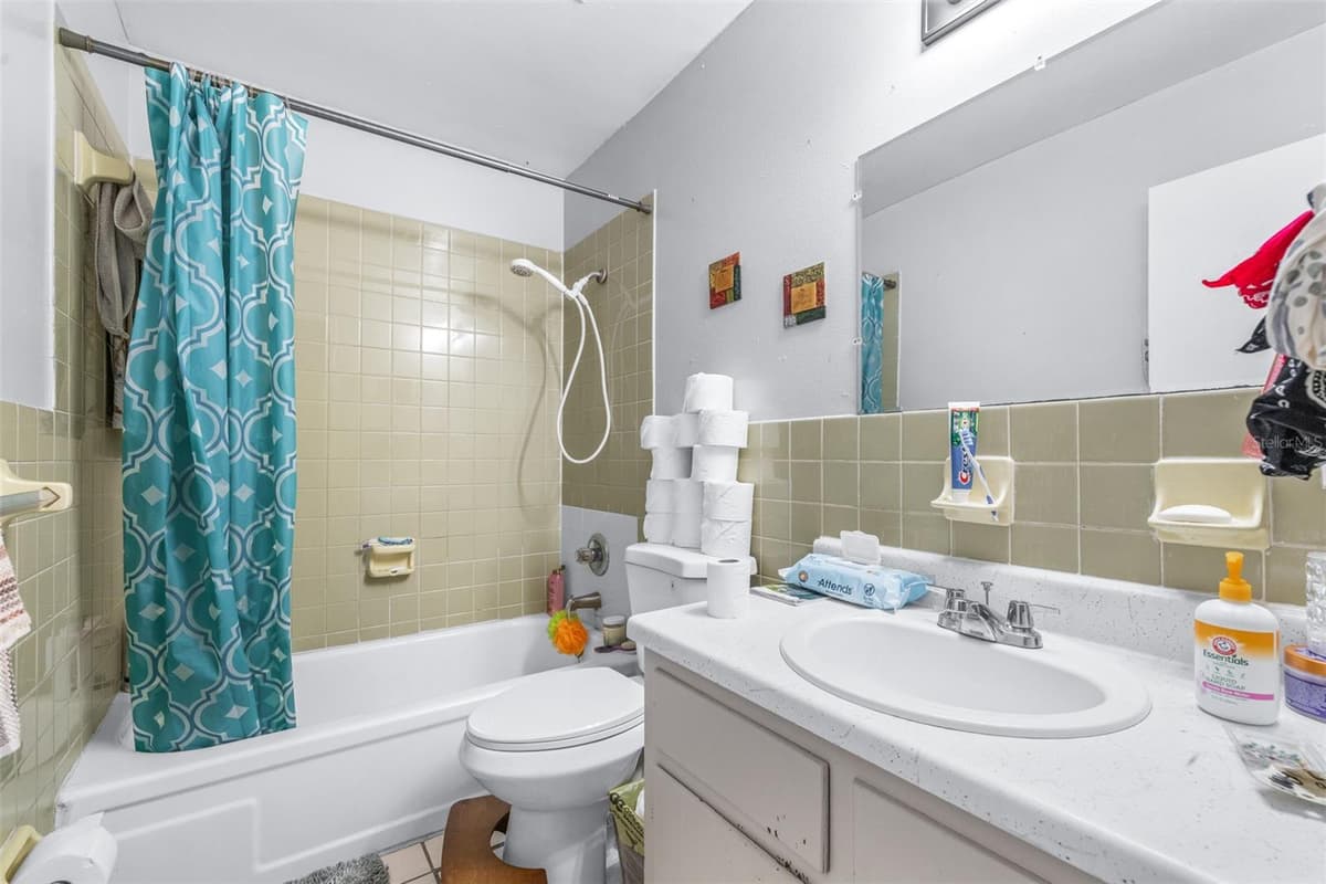 5901 GIBSON AVENUE — photo 42 of 54