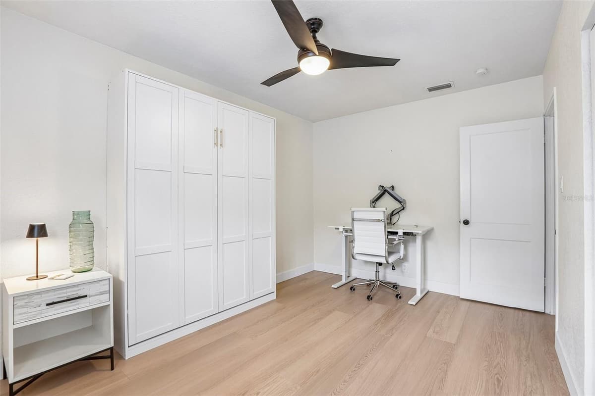 3525 PAUL AVENUE — photo 27 of 46
