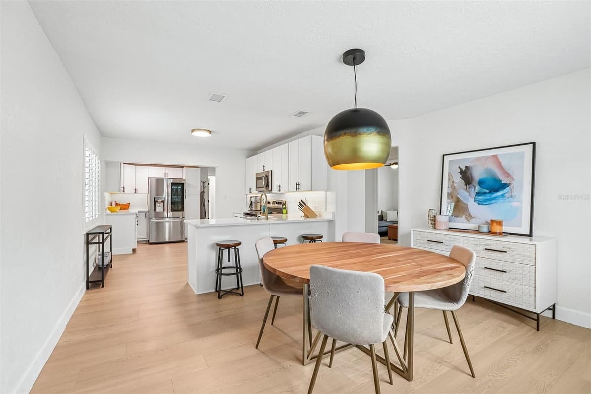 3525 PAUL AVENUE — photo 11 of 46