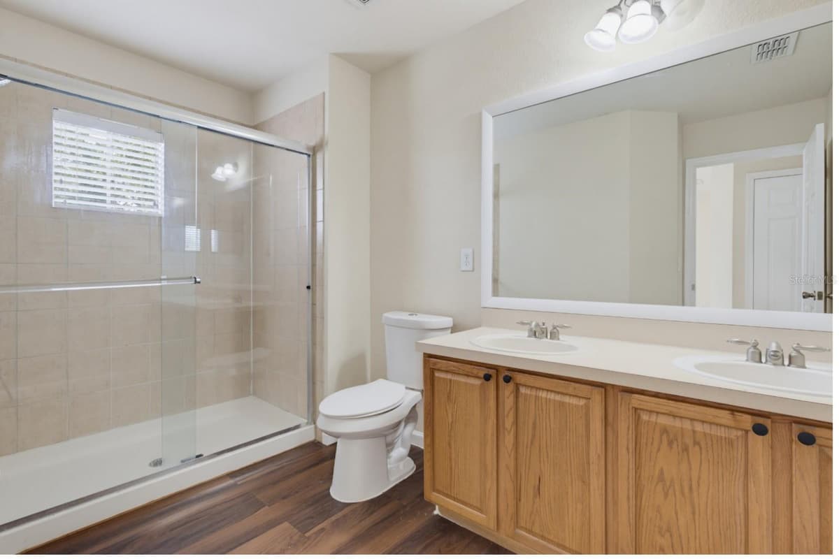 4997 TOWN TERRACE — photo 8 of 18