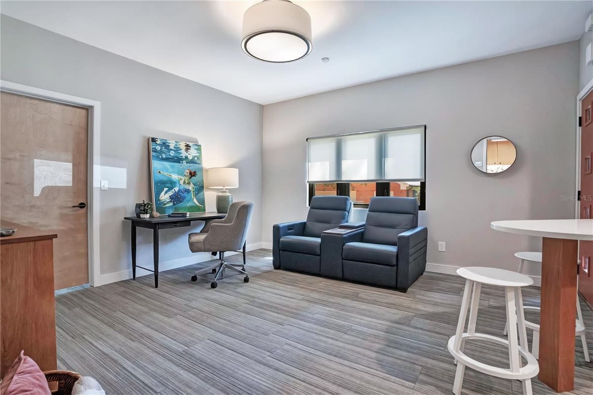 1095 HARBOUR ISLAND ROAD — photo 40 of 58