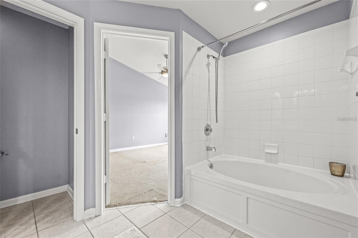 4879 POND RIDGE DRIVE — photo 28 of 57