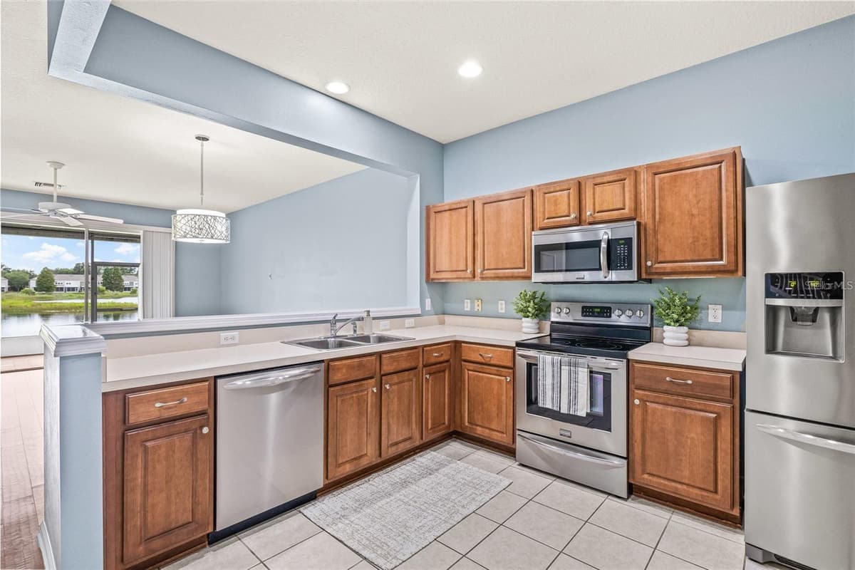 4879 POND RIDGE DRIVE — photo 12 of 57