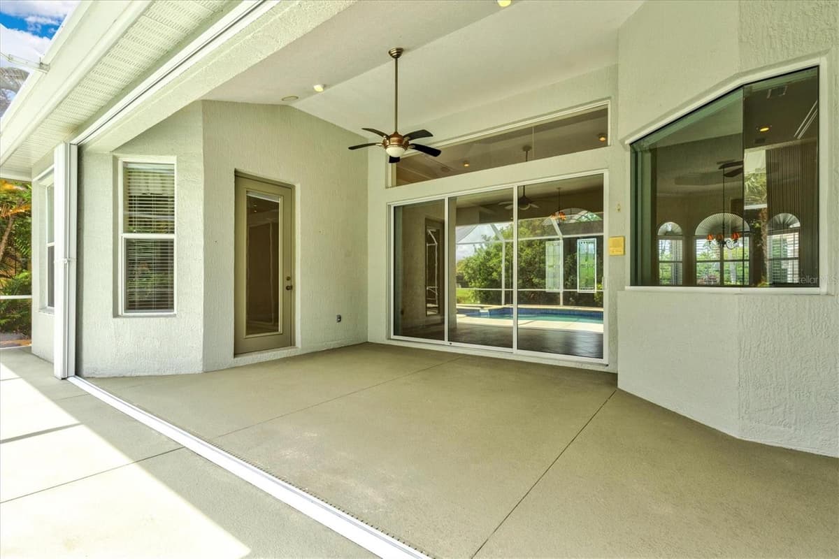 4364 CORSO VENETIA BOULEVARD — photo 62 of 92