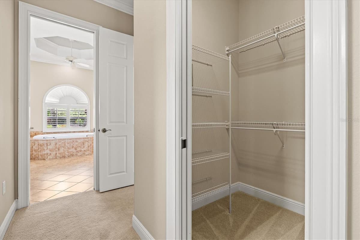 4364 CORSO VENETIA BOULEVARD — photo 41 of 92