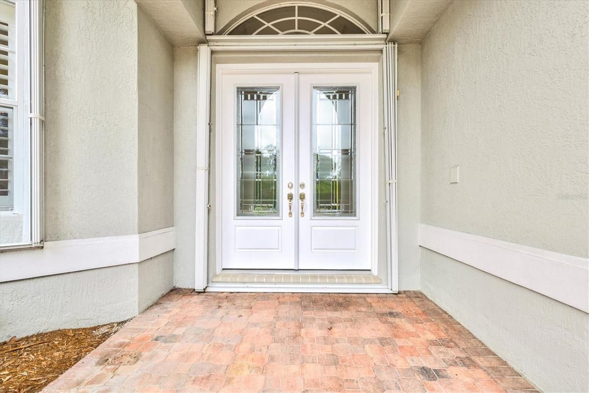 4364 CORSO VENETIA BOULEVARD — photo 7 of 92