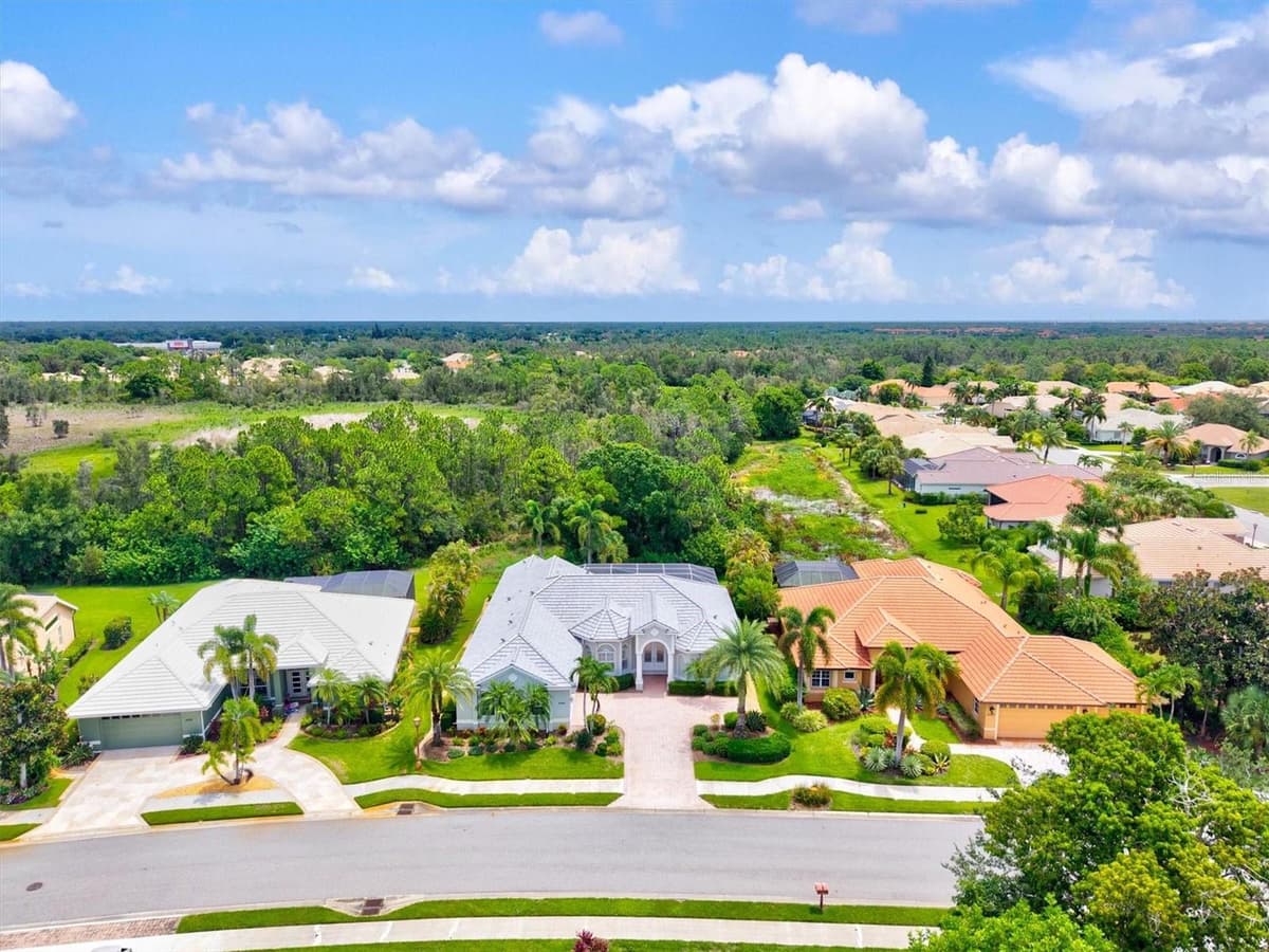 4364 CORSO VENETIA BOULEVARD — photo 78 of 92