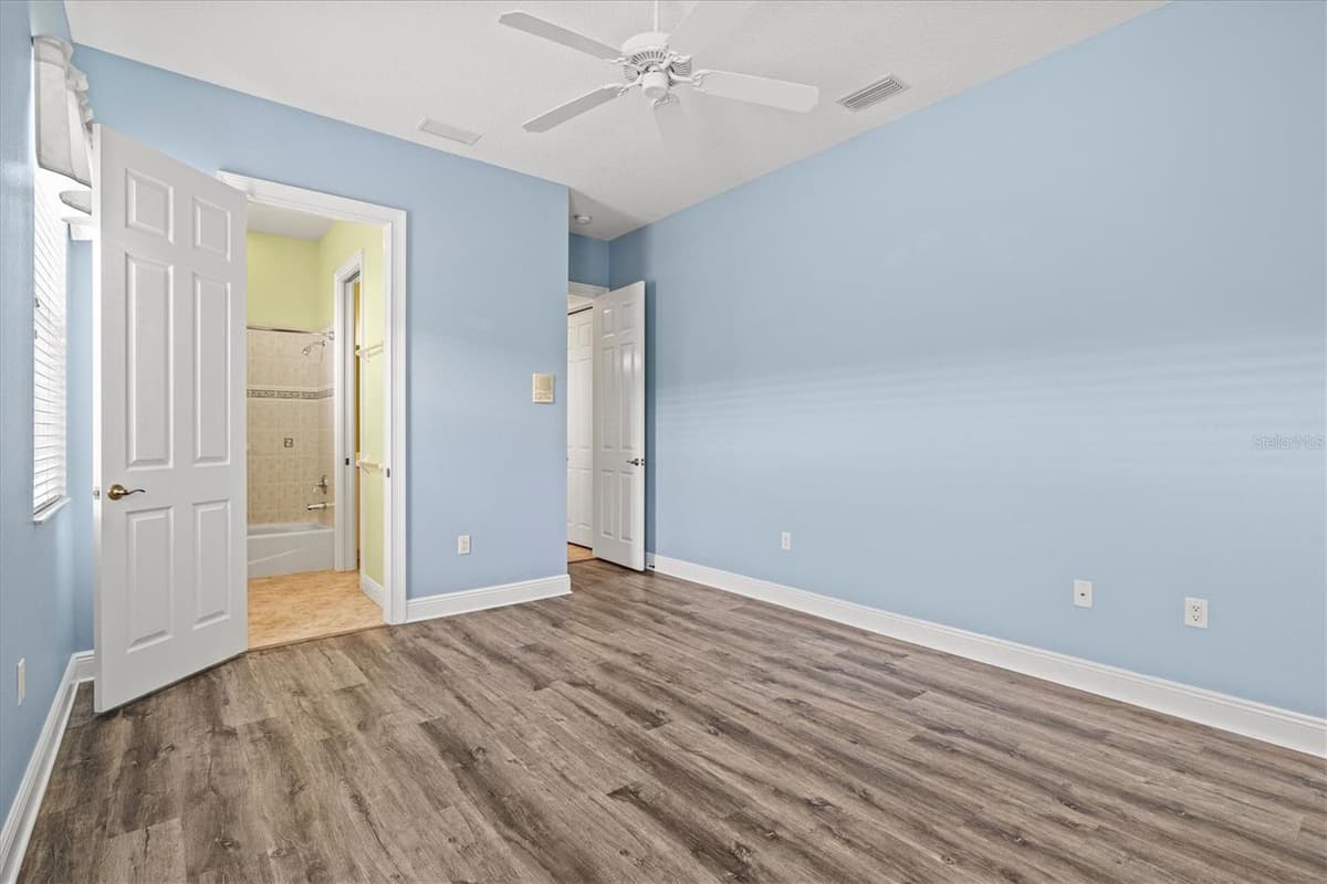 4364 CORSO VENETIA BOULEVARD — photo 57 of 92
