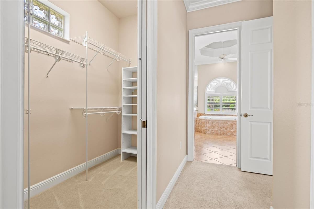 4364 CORSO VENETIA BOULEVARD — photo 39 of 92