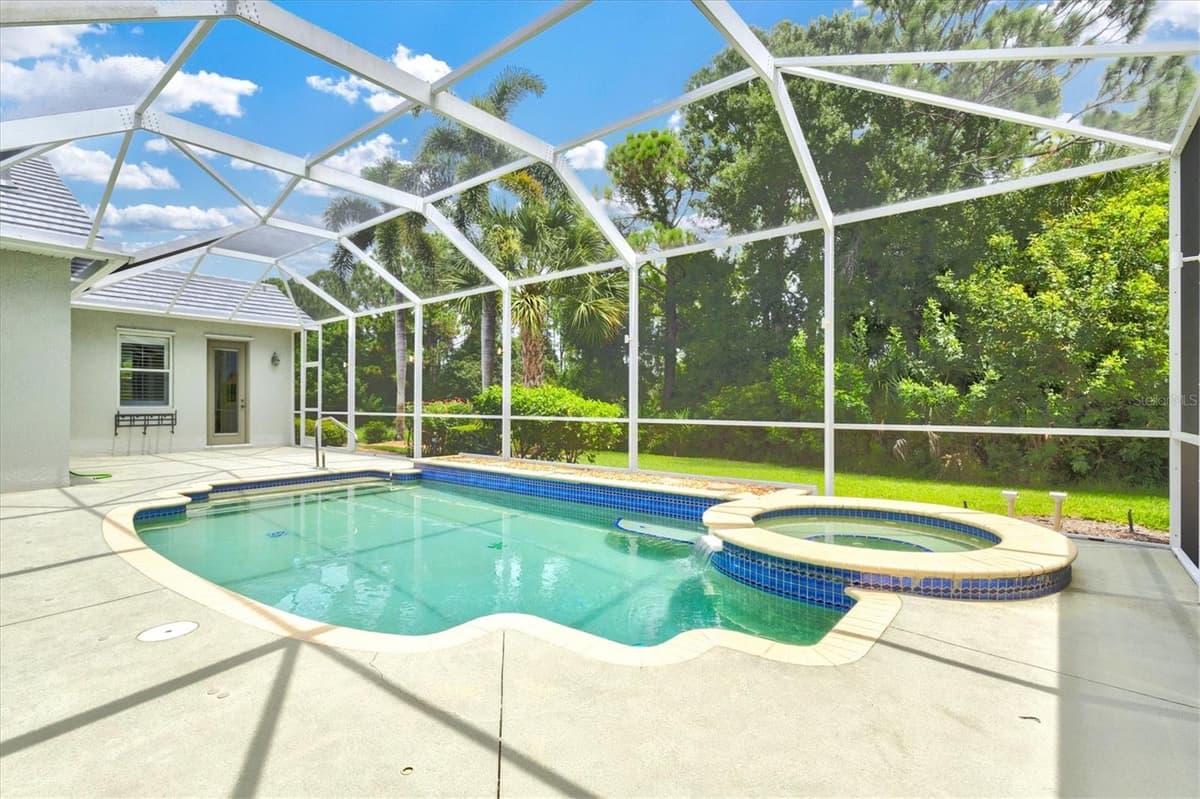 4364 CORSO VENETIA BOULEVARD — photo 17 of 92