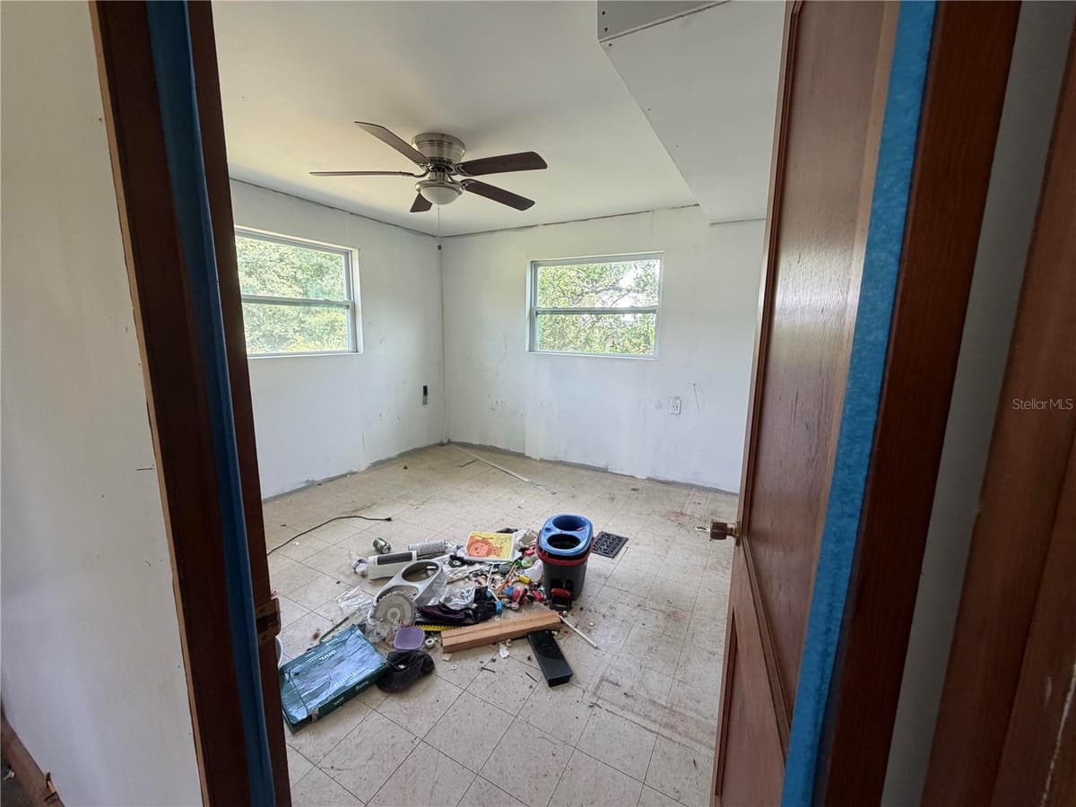 9929 FACTORY AVENUE — photo 10 of 27
