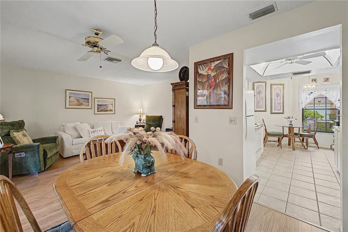 6591 BRAMBLELEAF DRIVE — photo 12 of 45