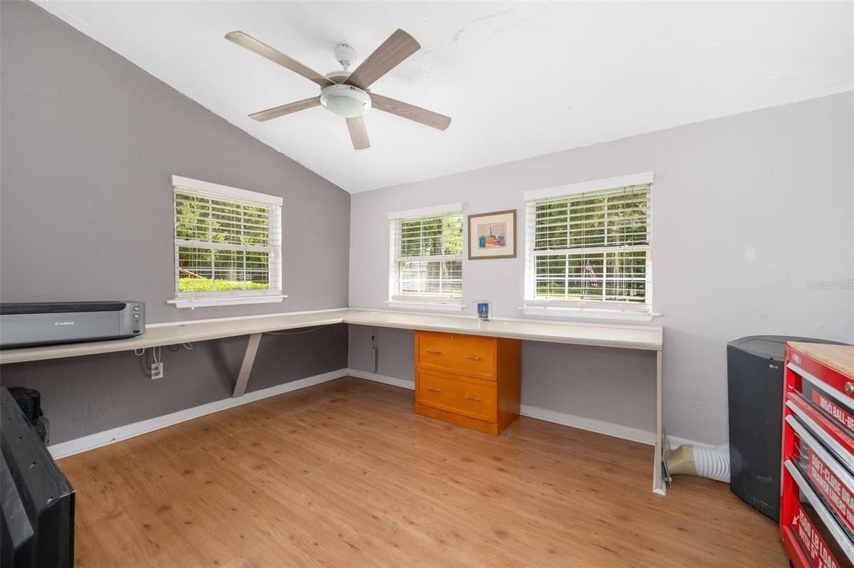 6218 202ND STREET — photo 32 of 67