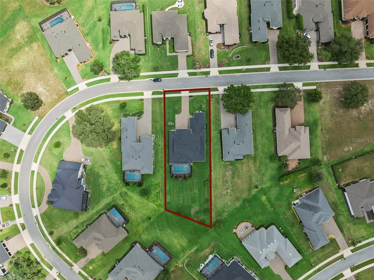 5141 GREENS DRIVE — photo 44 of 51