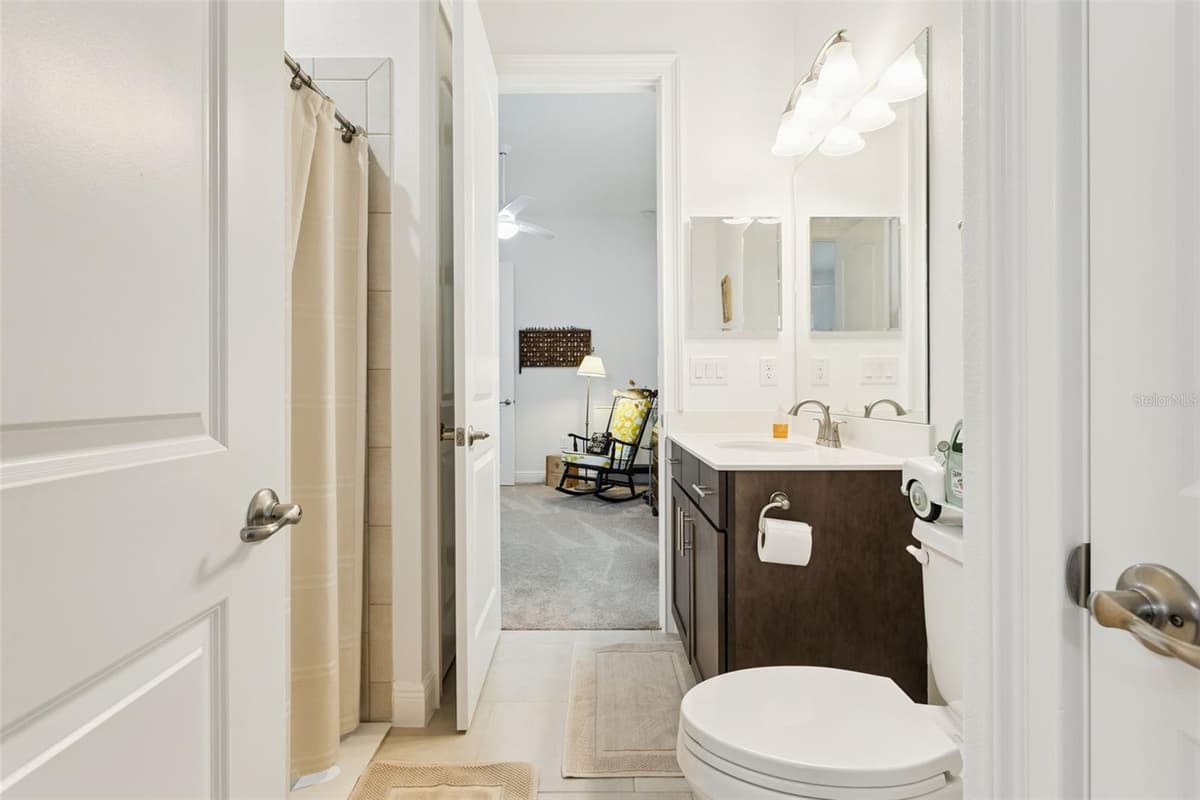 5141 GREENS DRIVE — photo 33 of 51