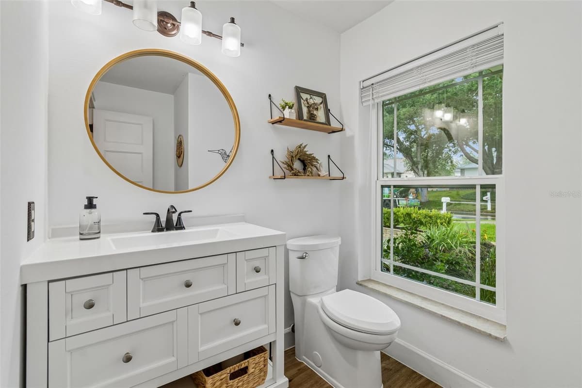 3607 LITHIA RIDGE BOULEVARD — photo 40 of 61