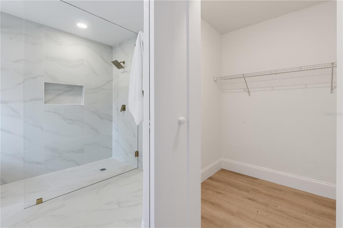 17 PINEWOOD CIRCLE — photo 38 of 66