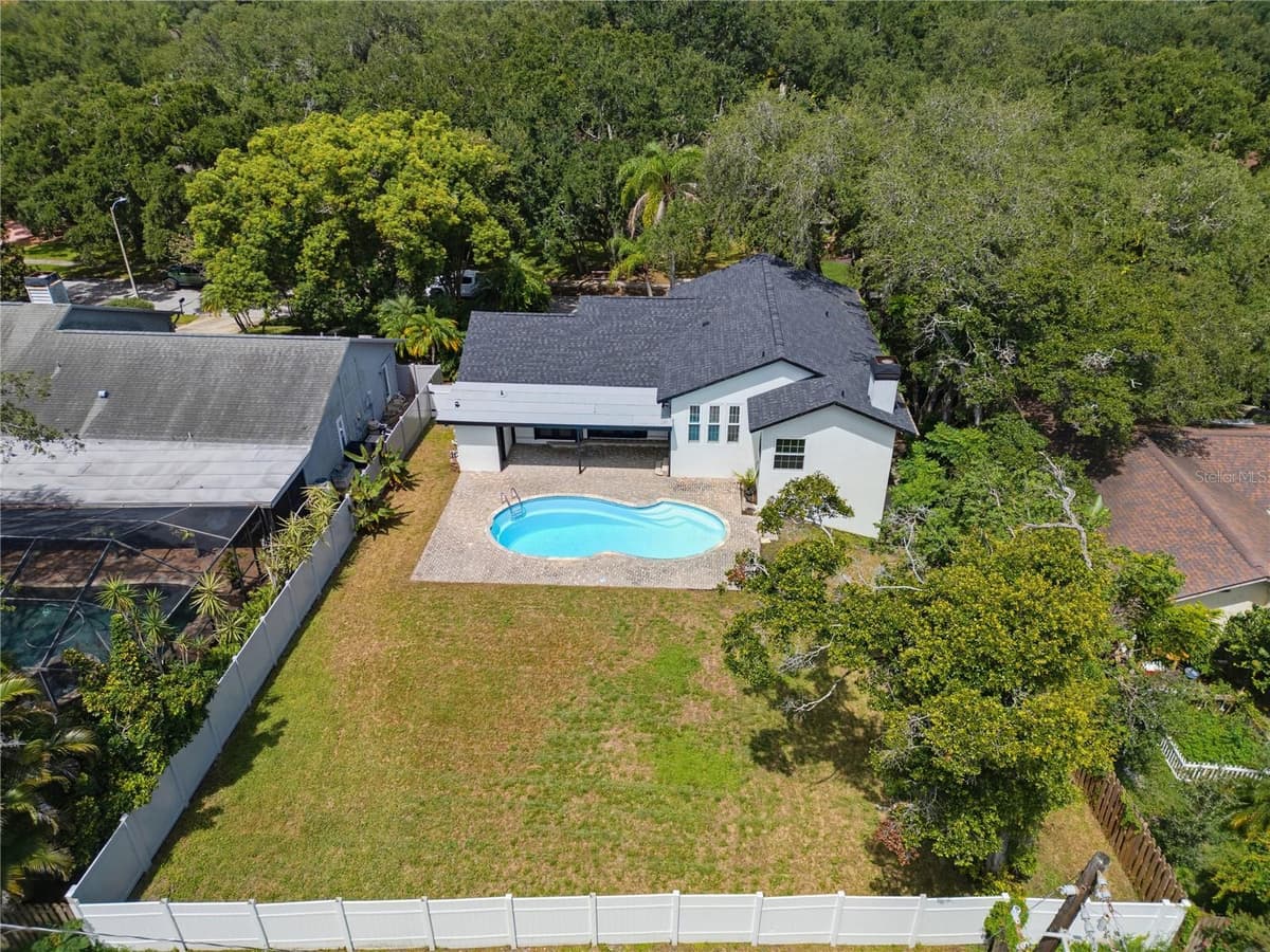 17 PINEWOOD CIRCLE — photo 60 of 66