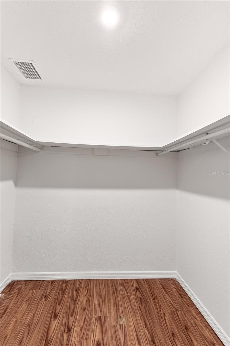 5011 LEON DRIVE — photo 14 of 31
