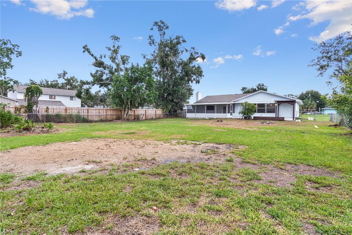 5011 LEON DRIVE — photo 27 of 31