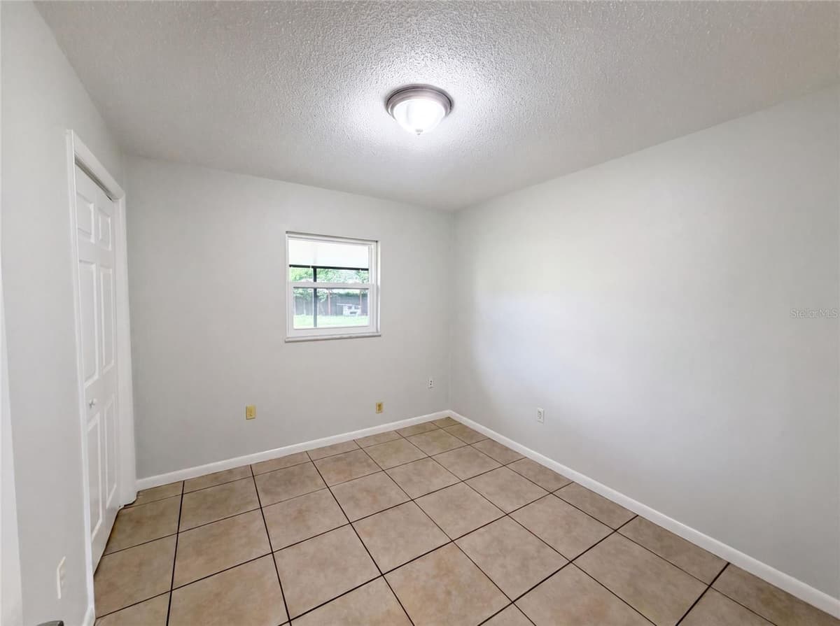 602 18TH STREET — photo 7 of 25