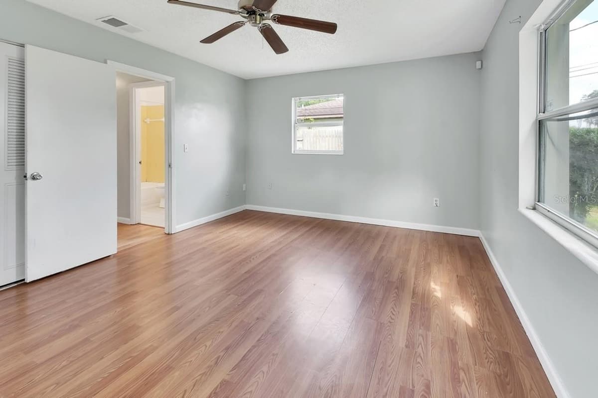 9 LARKSPUR LANE — photo 12 of 30