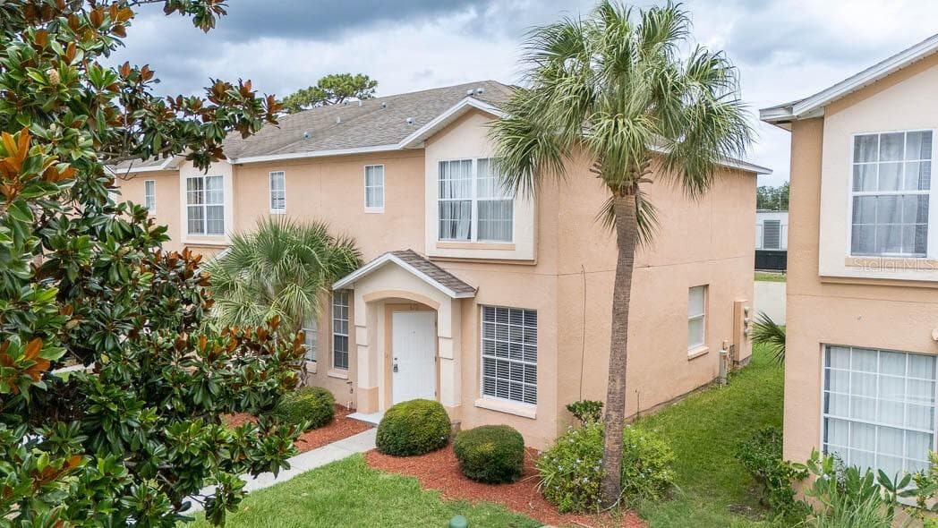 649 CAPTIVA CIRCLE — photo 1 of 31