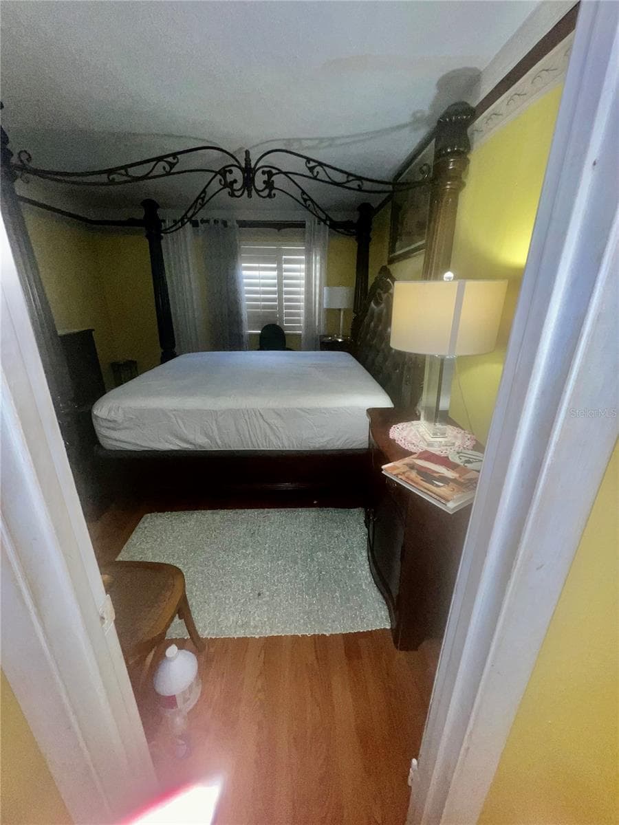 625 MIDWAY DRIVE — photo 18 of 23