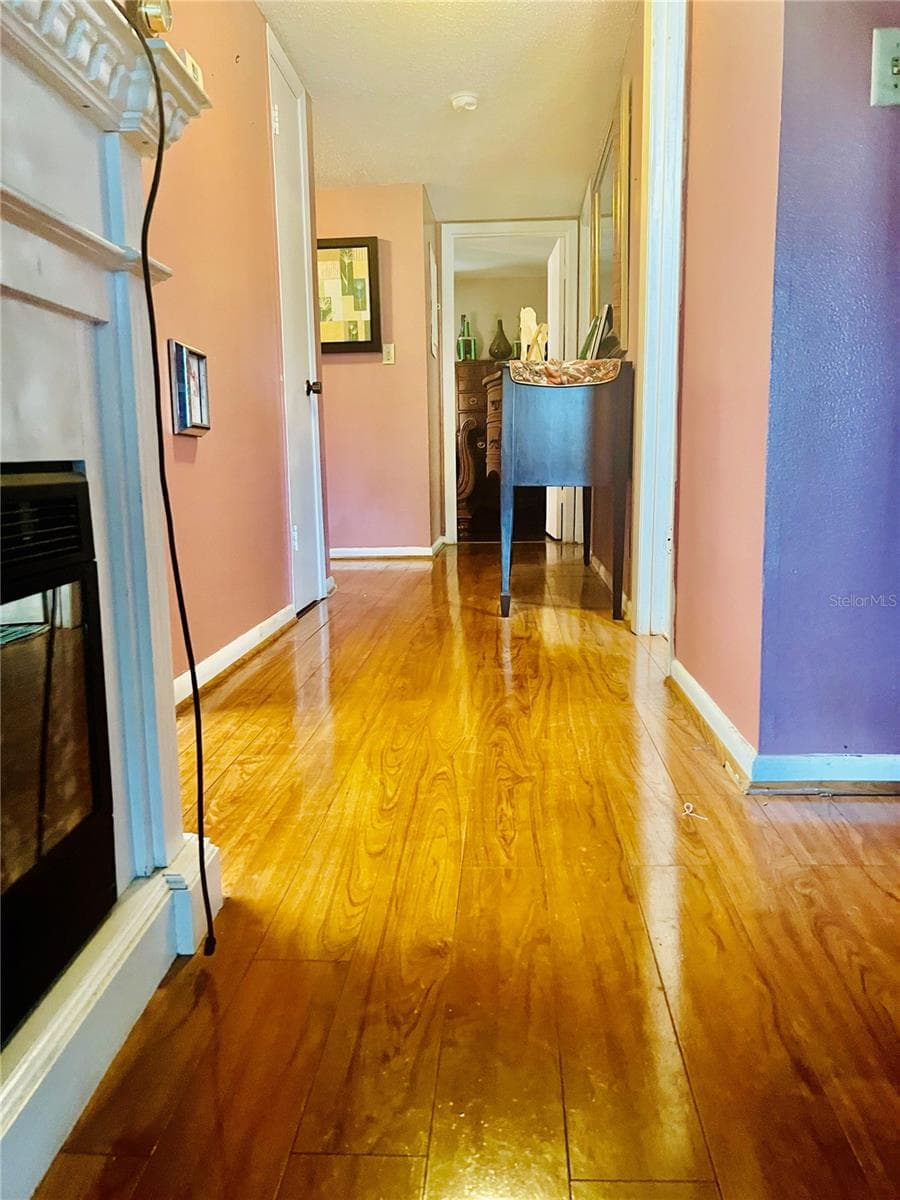 625 MIDWAY DRIVE — photo 14 of 23