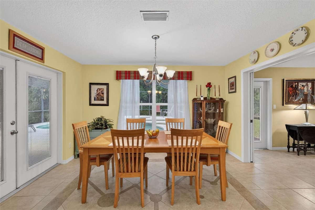 31151 DEAL DRIVE — photo 15 of 44