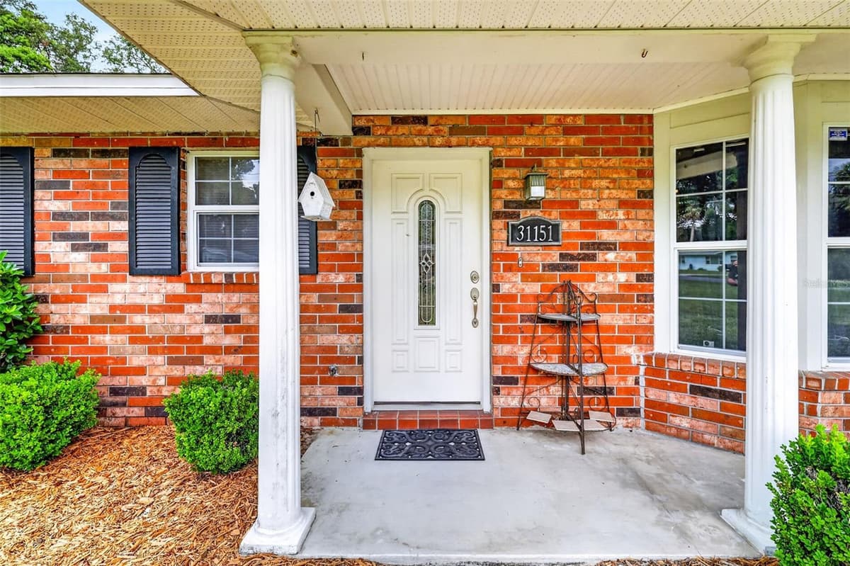 31151 DEAL DRIVE — photo 4 of 44