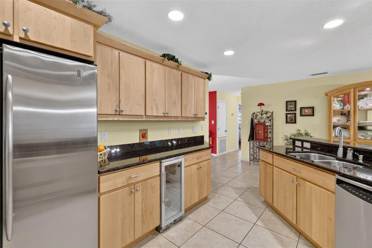 31151 DEAL DRIVE — photo 13 of 44