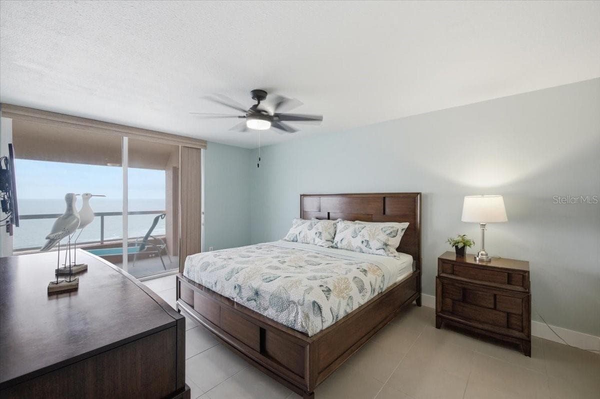 1310 GULF BOULEVARD — photo 11 of 57