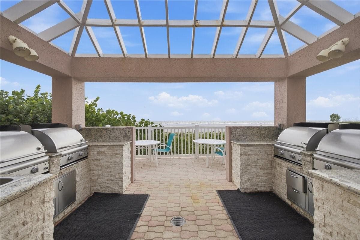 1310 GULF BOULEVARD — photo 37 of 57