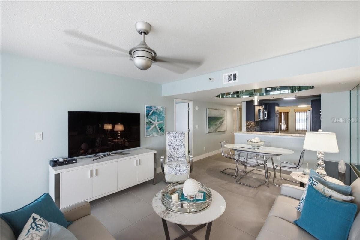 1310 GULF BOULEVARD — photo 8 of 57