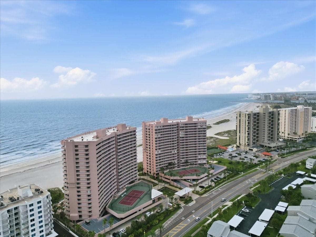 1310 GULF BOULEVARD — photo 32 of 57